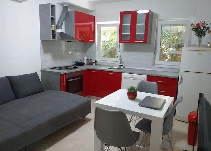 Sweet Stay Apartment - Excellent Location